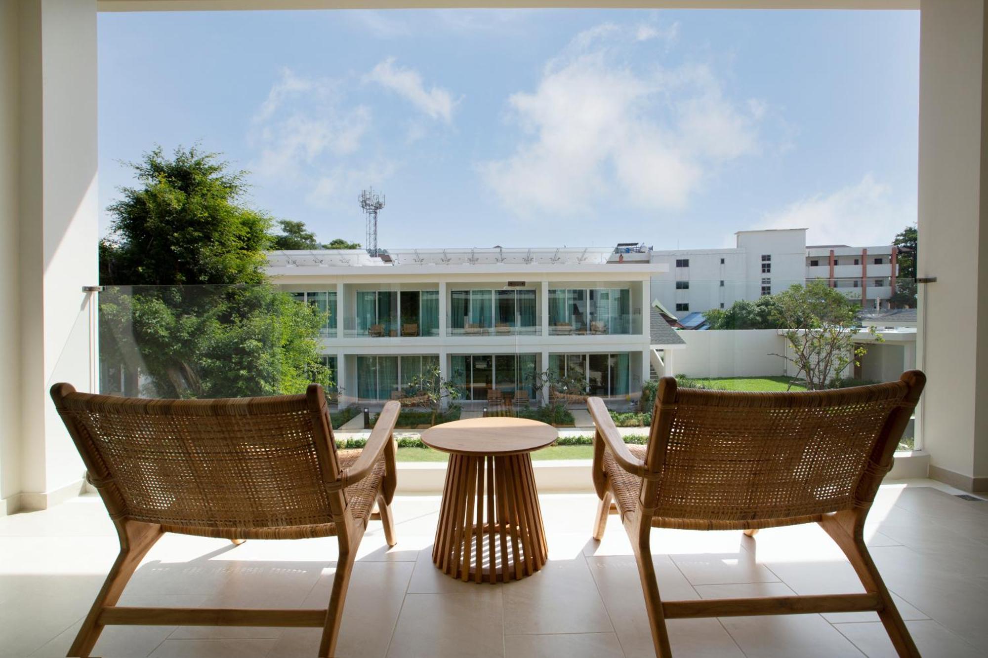 Niranapa Boutique Resort Kata Beach  Eksteriør billede