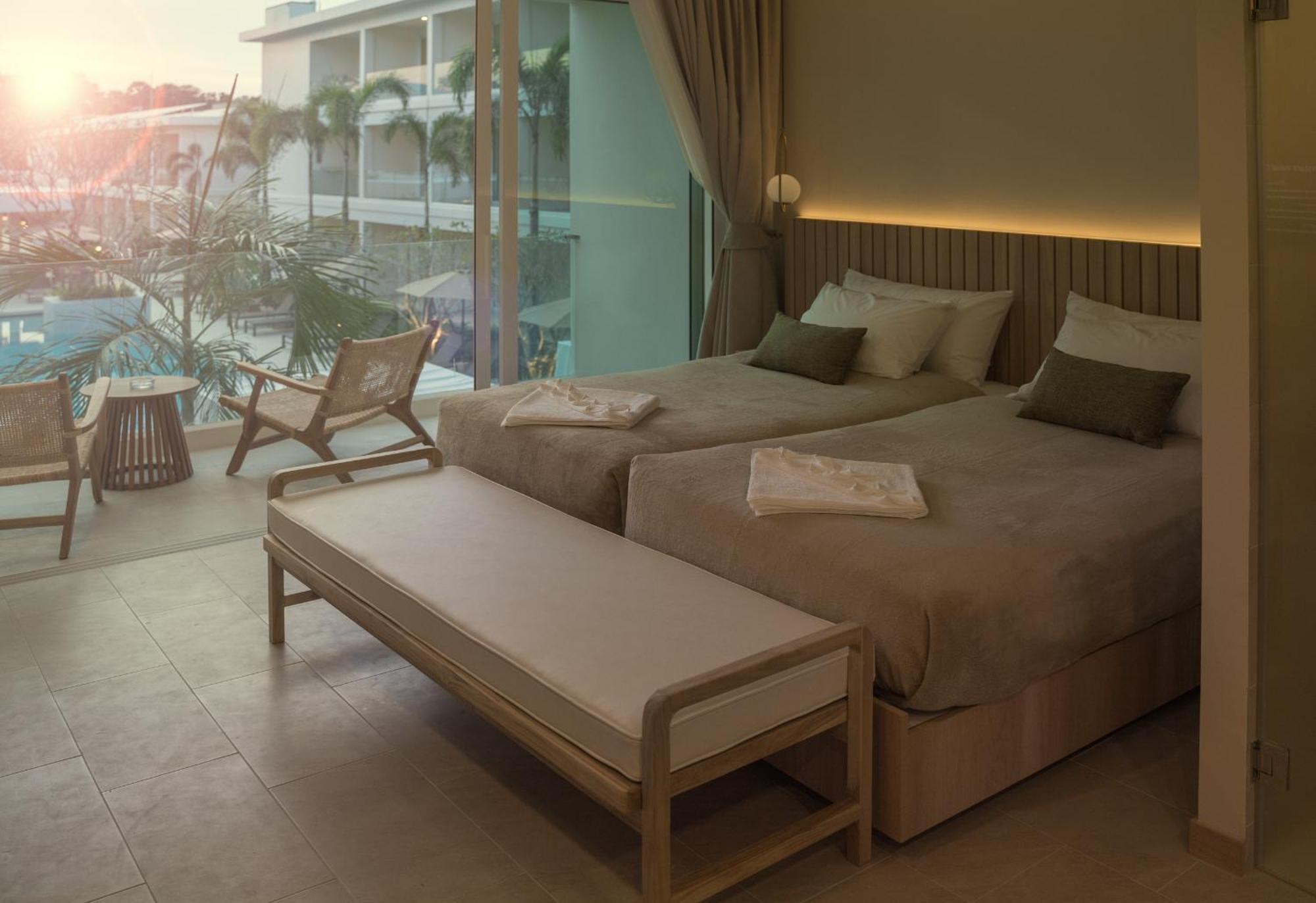 Niranapa Boutique Resort Kata Beach  Eksteriør billede