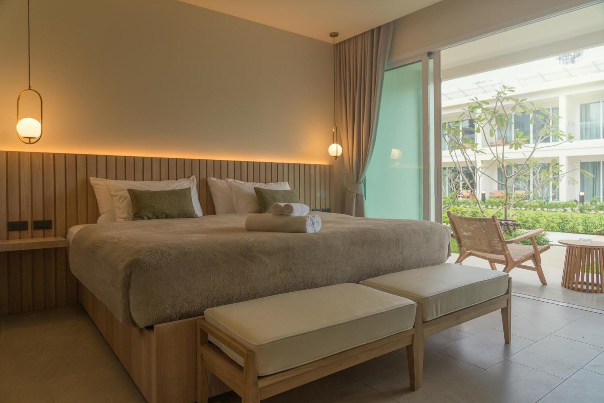 Niranapa Boutique Resort Kata Beach  Eksteriør billede